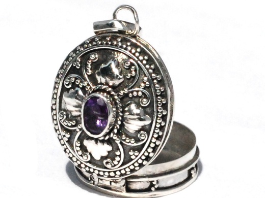 Sterling Silver Bali Oval Leaf Amethyst Prayer Box Pendant