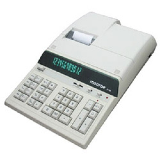 Innovera Desktop Calculator, Dual Power, 8-Digit LCD