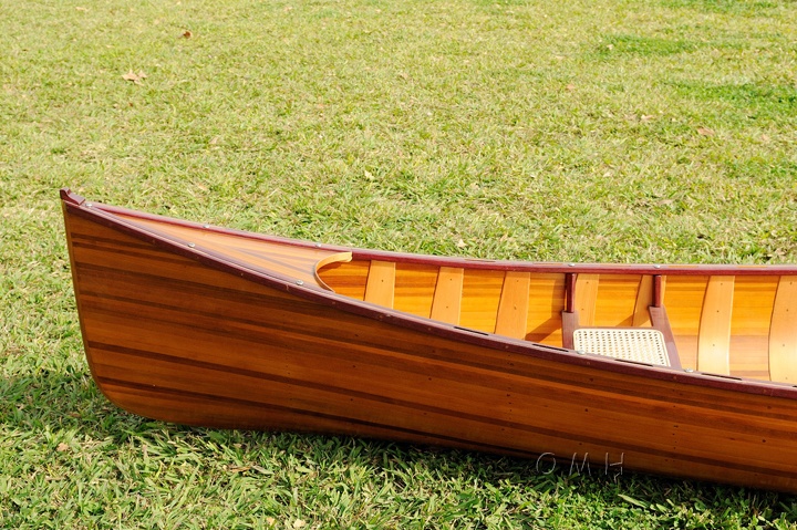 Wooden Canoe With Ribs 16