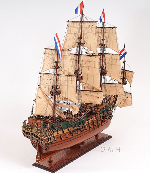 Friesland Medium