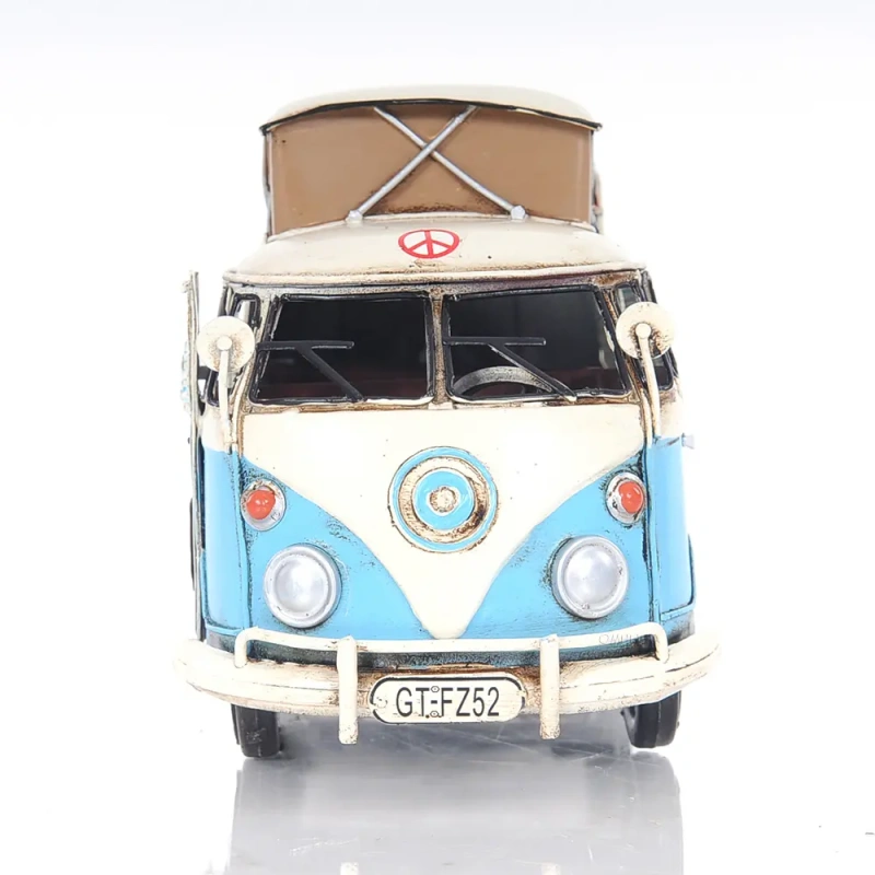 Volkswagen Camp Bus