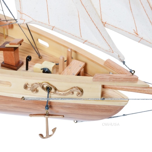 Bluenose II Fully Assembled Model: A Maritime Masterpiece for Home Decor