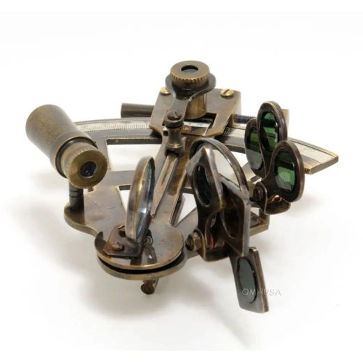 Nautical Sextant in Wood Box (Medium)