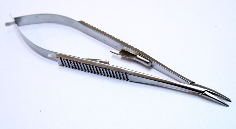 Castroviejo Stainless Steel Curved Needle Holder with Lock
