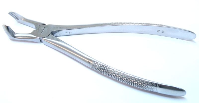 79 1Pc Dental Instrument Extracting Forceps Stainless Steel