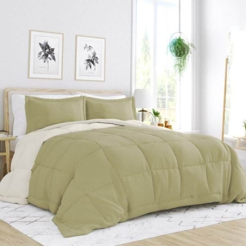 Full/Queen 3-Piece Microfiber Reversible Comforter Set In Sage Green/Cream