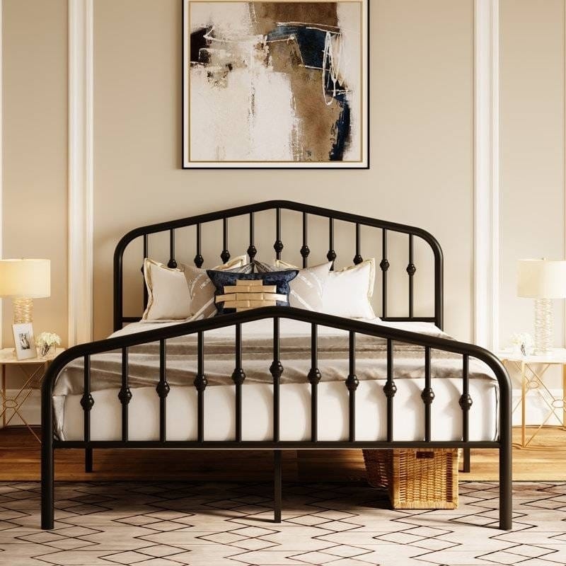King Farmhouse Spindle Black Metal Platform Bed Frame
