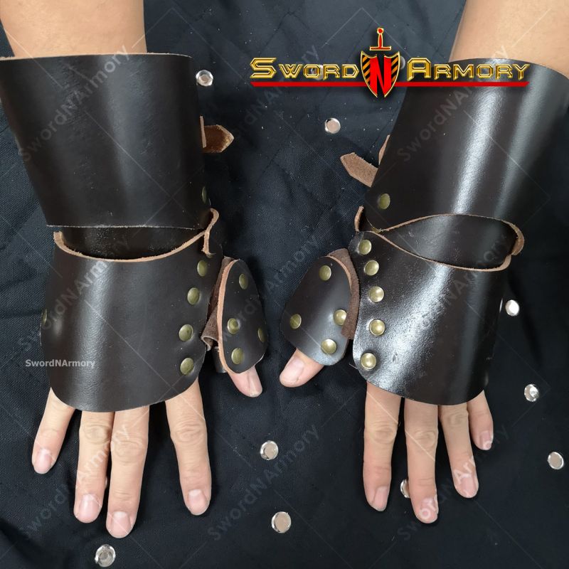 Medieval Leather Gauntlets Large Black Pair Wrist/Thumb Guard For ...