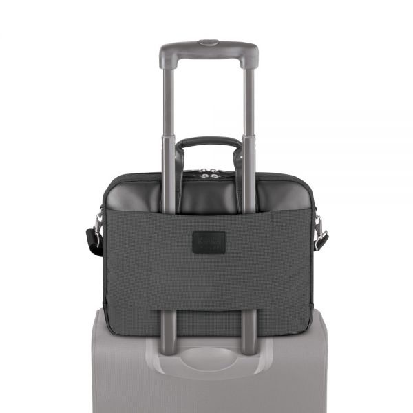 Solo Gramercy Travel/Luggage Case (Briefcase) For 15.6" Apple Ipad Notebook - Gray