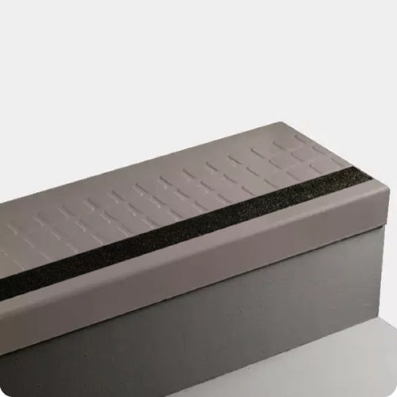 Raised Square Rubber Moulding / Trim