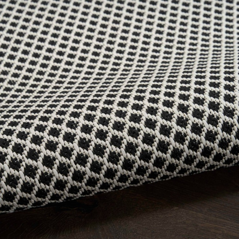 Courtyard Black White Cou01 Polypropylene & Polyester Contemporary Area Rug - 8 Ft X Round - Black White