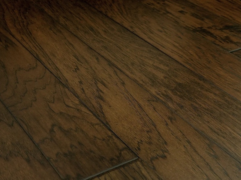 El Paso Hickory Resler Engineered Hardwood Flooring - Urethane - 5" X Random Lengths