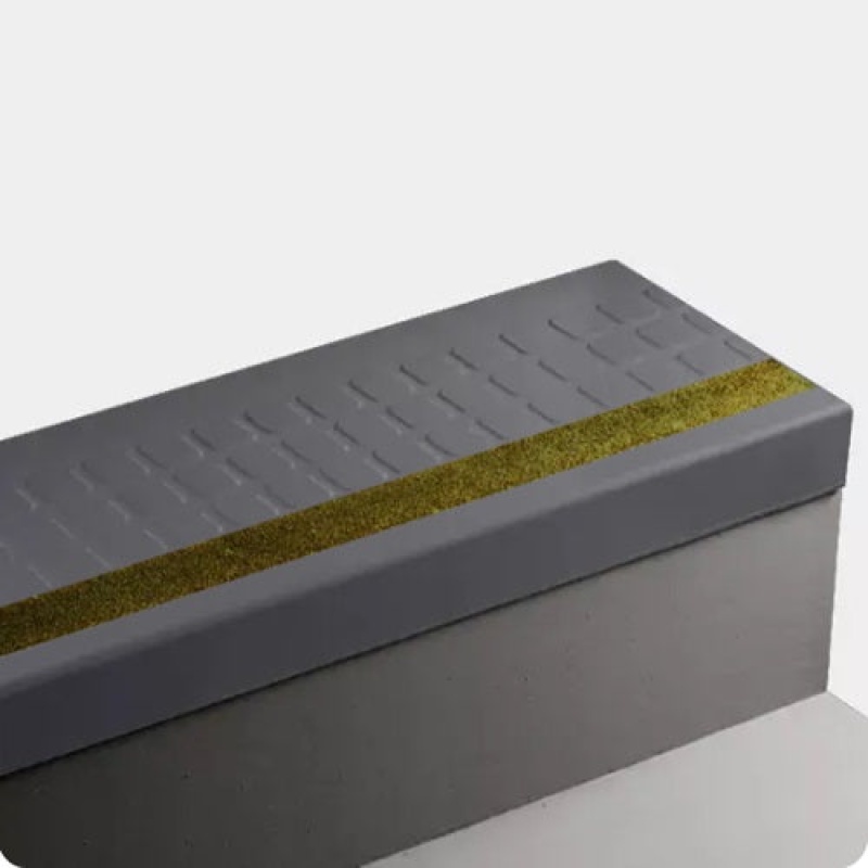 Johnsonite Indigo Raised Square Rubber Moulding Trim
