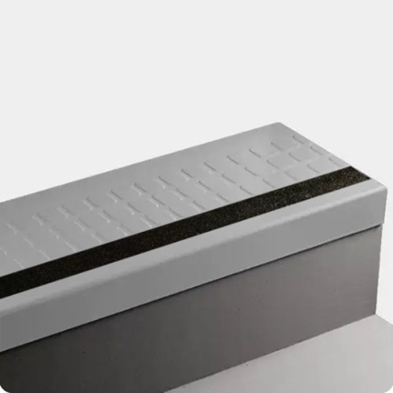 Johnsonite Platinum Raised Square Rubber Stair Tread Trim