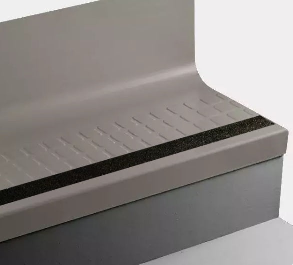 Johnsonite Grizzly Raised Square Rubber Stair Tread