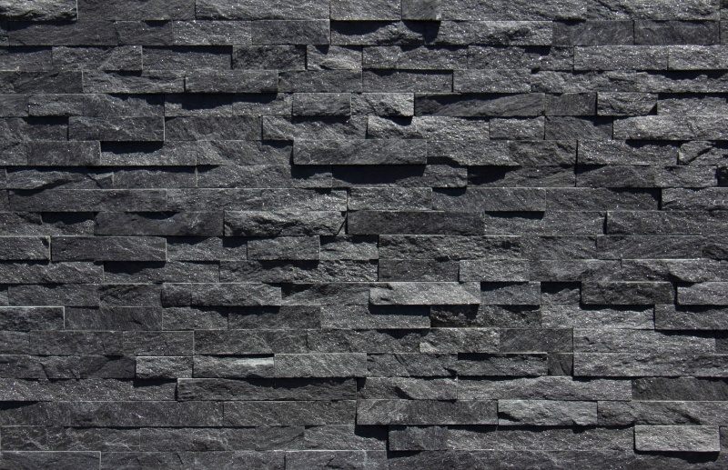 Kings Black Slate Ledgestone - Split Face - 6" X 24"