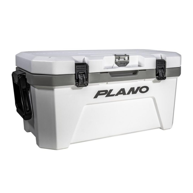 Plano Frost Hard Cooler (32-Quart)