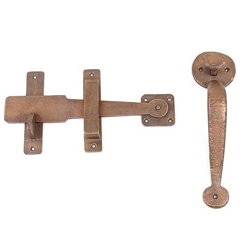 Restorers Rustic Gate Latch Set With Tapered Handle