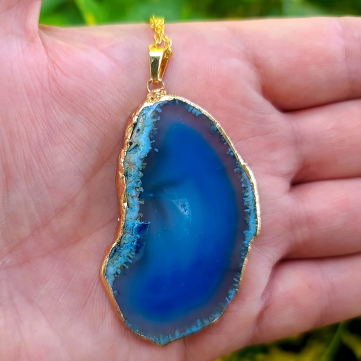 Agate Slice Pendant Gold Plated Blue