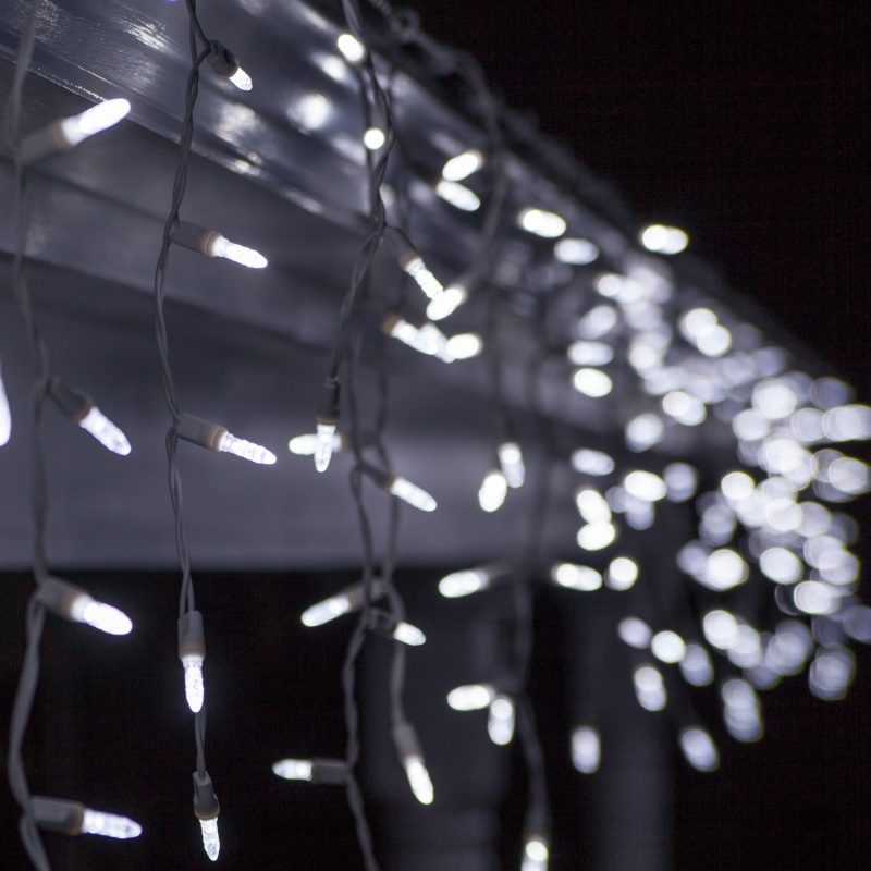 Cool White M5 Led Icicle Lights On White Wire